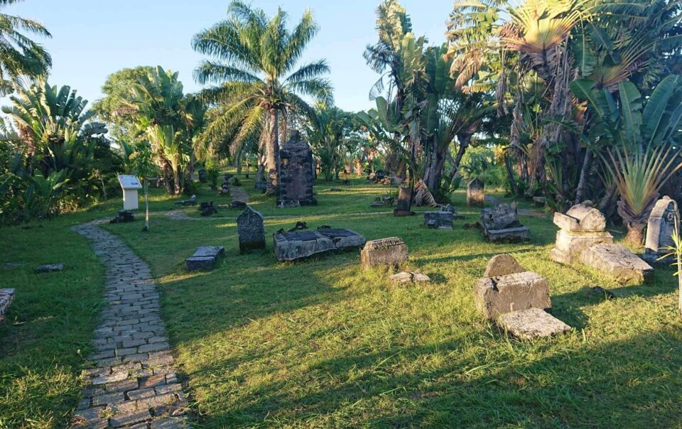 Le cimetière des pirates de l'île Sainte Marie